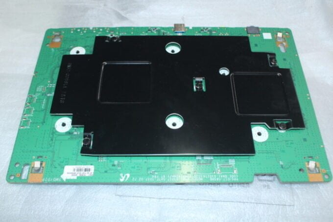 Samsung Bn94-17636D Main Board For Ls32Bg852Nnxgo, Bn94 17636D 6 Lcdmasters Canada