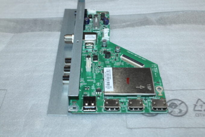 Insignia Led Tv Xgcc01K0010 Main Board For 40D510Na17, Xgcc01K0010 4 Lcdmasters Canada